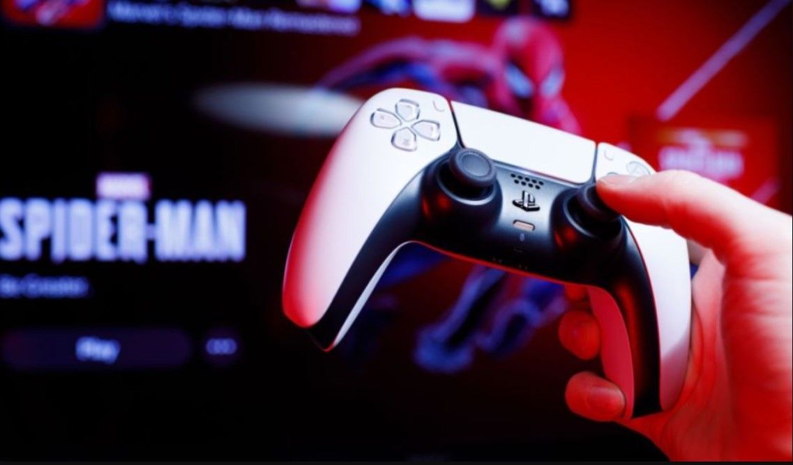 Cuántas personas pueden jugar en una PlayStation 5 en modo multijugador